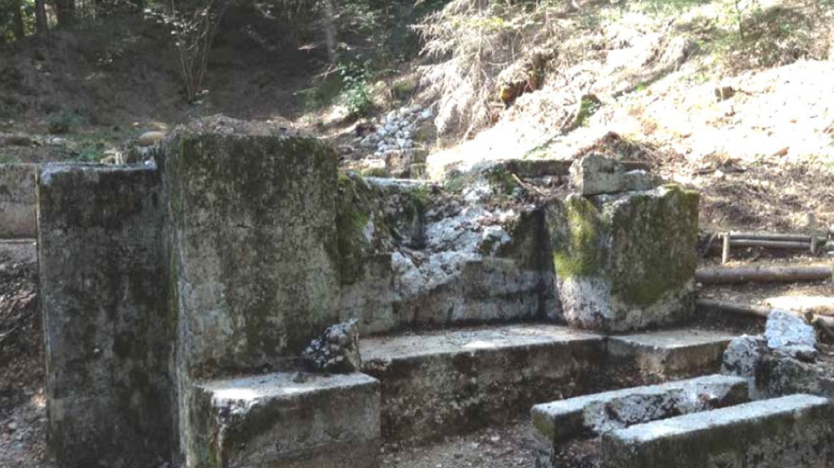 Basamento plinto teleferica