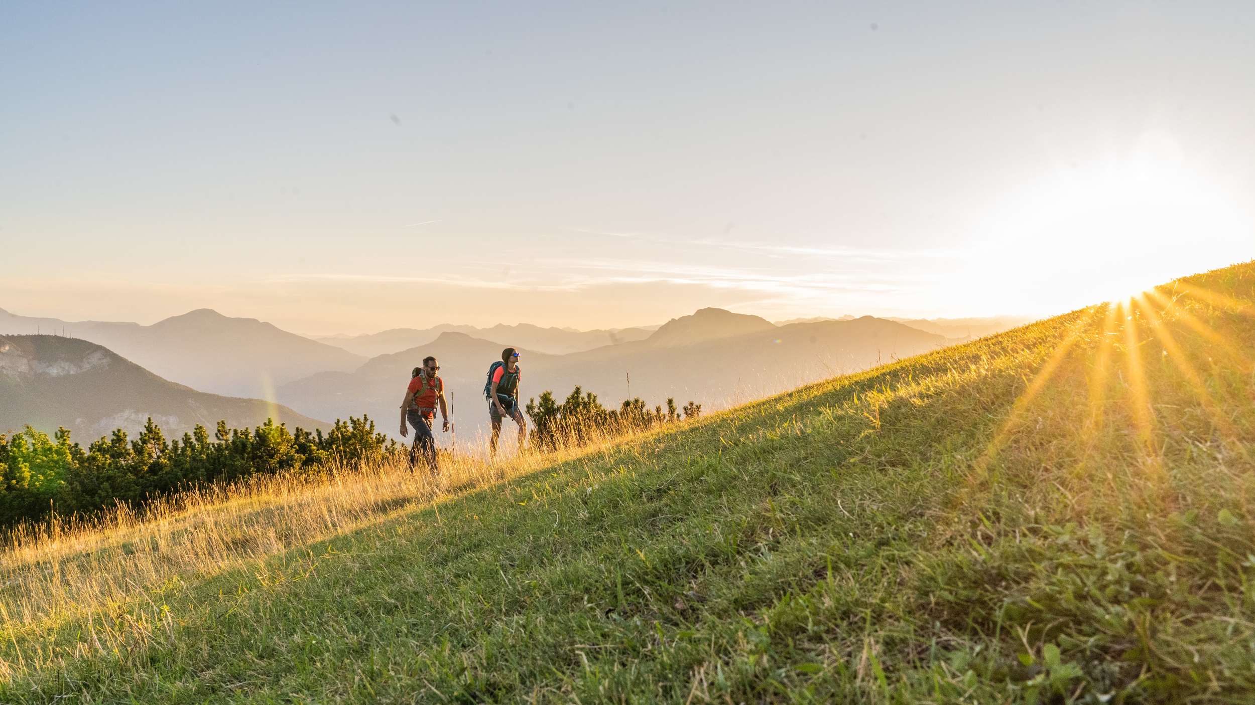 Trekking al tramonto