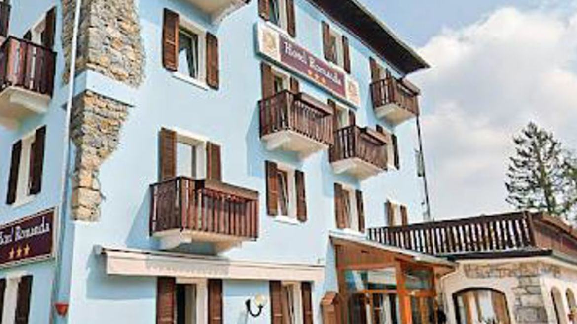 HOTEL ROMANDA