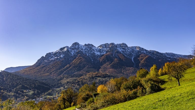 The seasons of the Vigolana Plateau