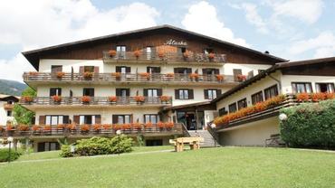 ALASKA CLUB RESIDENCE