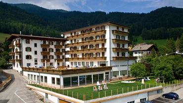 GRAND HOTEL BIANCANEVE